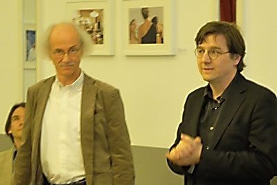 Enno Kaufhold und Joachim Rissmann bei der Ausstellungseröffnung, Foto © Friedhelm Denkeler 2013