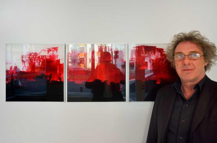 Dieter Franke mit »[vitrum] 014«, 2016, Ausstellung »momenta« im Roxy-Palast Berlin-Friedenau, Foto © Friedhelm Denkeler 2018