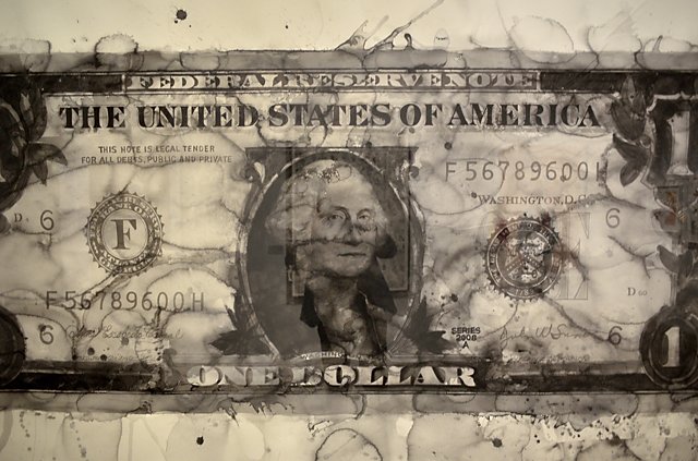 »One Dollar Bill« (Ausschnitt), 2006, Yan Pei-Ming, Aquarell auf Papier, Ausstellung »The World on Paper – Deutsche Bank Collection«, PalaisPopulaire, Unter den Linden, Berlin