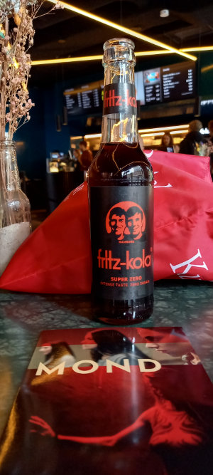 »Stillleben im Kino ›Delphi-Lux‹«, Berlin, Foto © Friedhelm Denkeler 2025